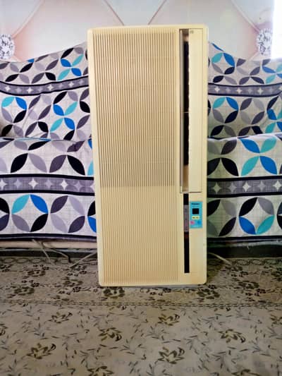 Inv Ship portable 110 AC urgent for sale 03008800018/03004160412