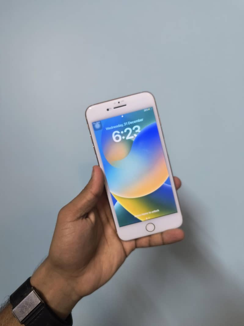 Apple iPhone 8 Plus 7