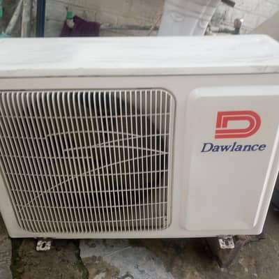 Split Ac non inverter 1 ton Dawlance
