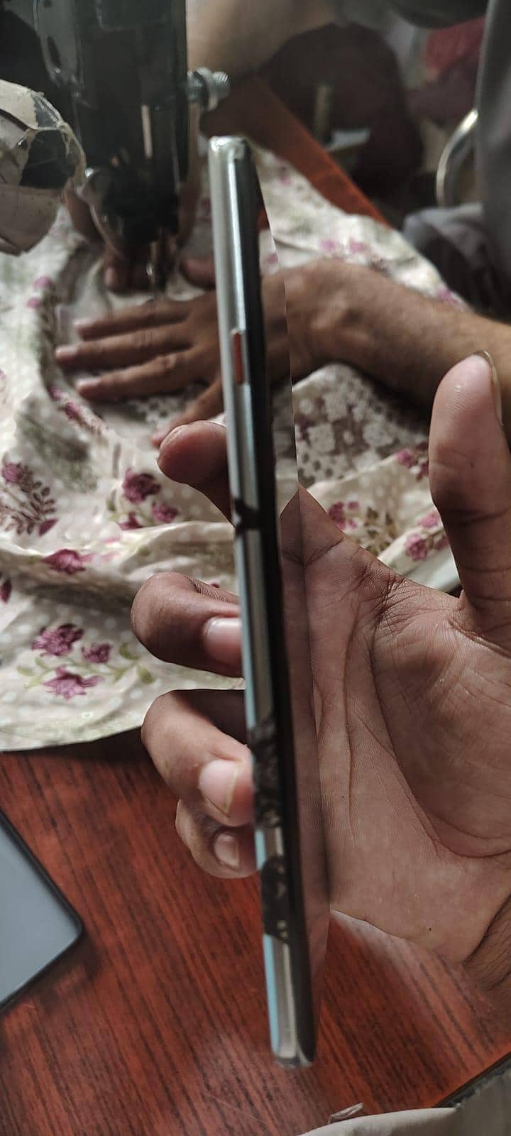Tecno CAMON 40 Pro 1