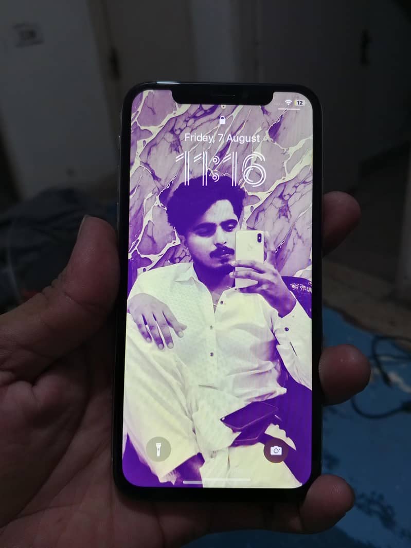 Apple iPhone X 1