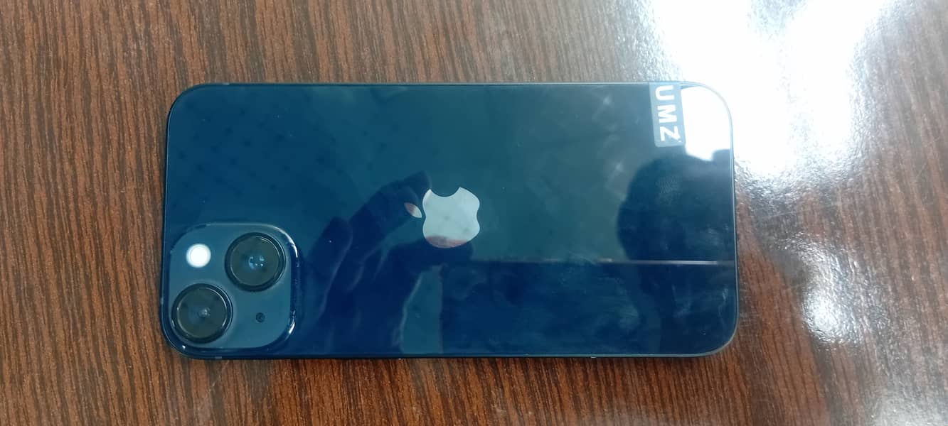 iPhone 14 3