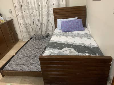 Double Sliding Bed