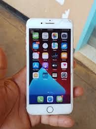 Apple iPhone 7