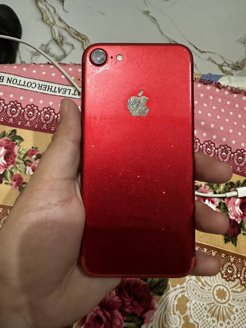 Apple iPhone 7 4