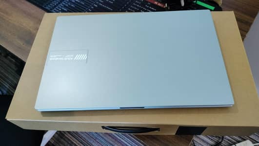 Asus vivobook go 14/15 OLED