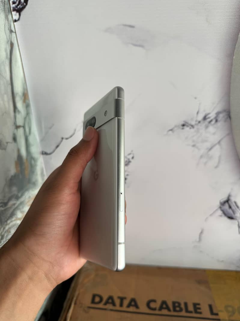 Google pixel 7A 1