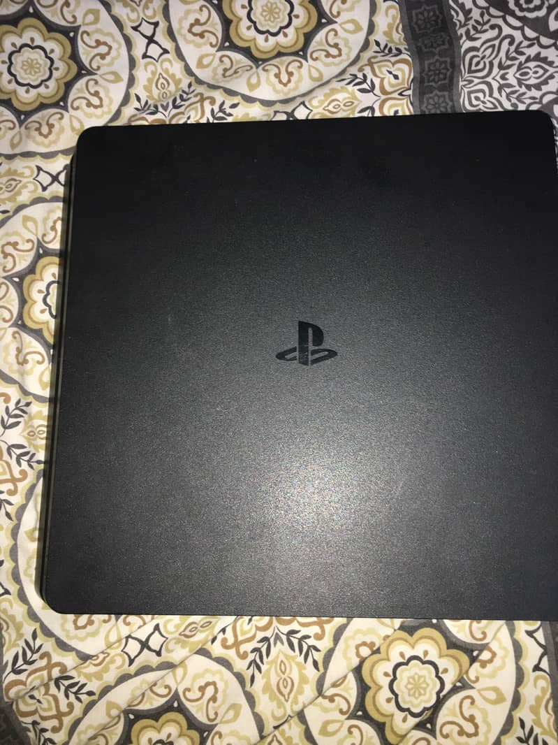 PS4 with box 1