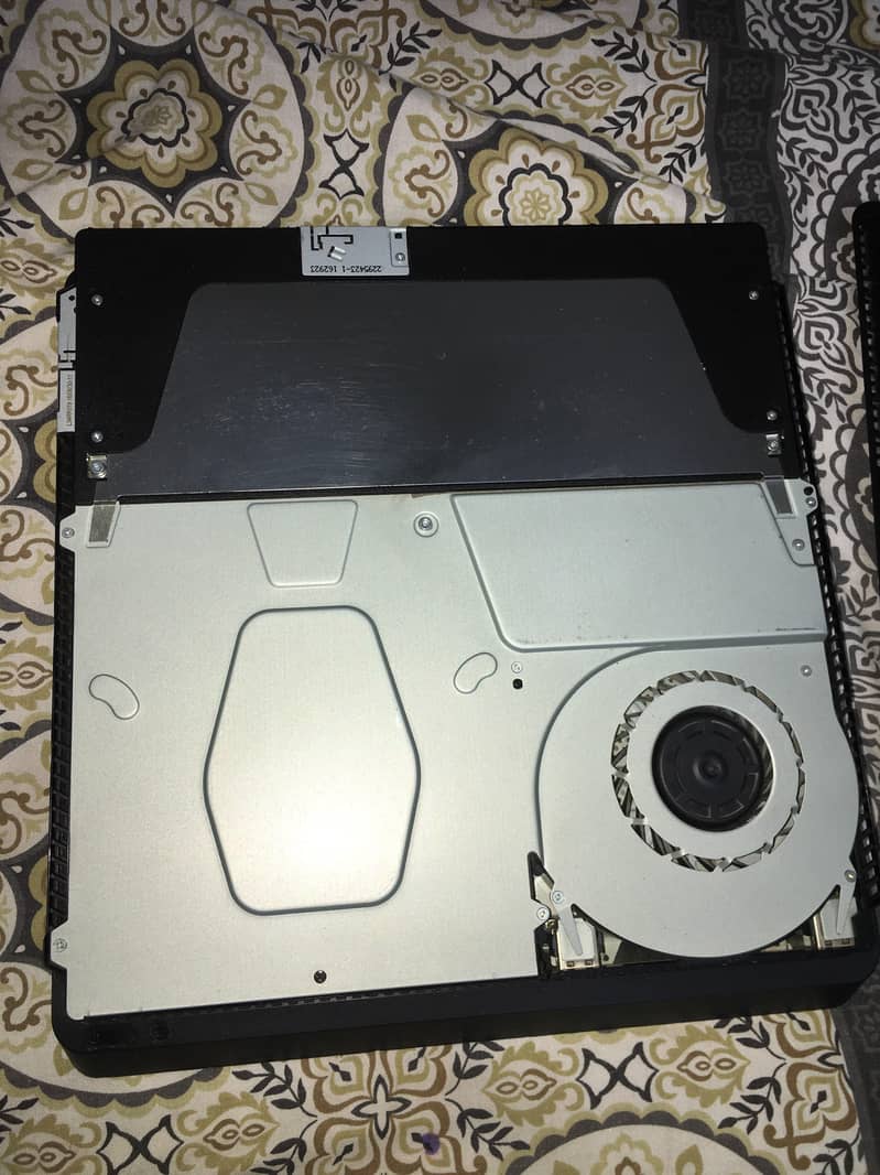 PS4 with box 4