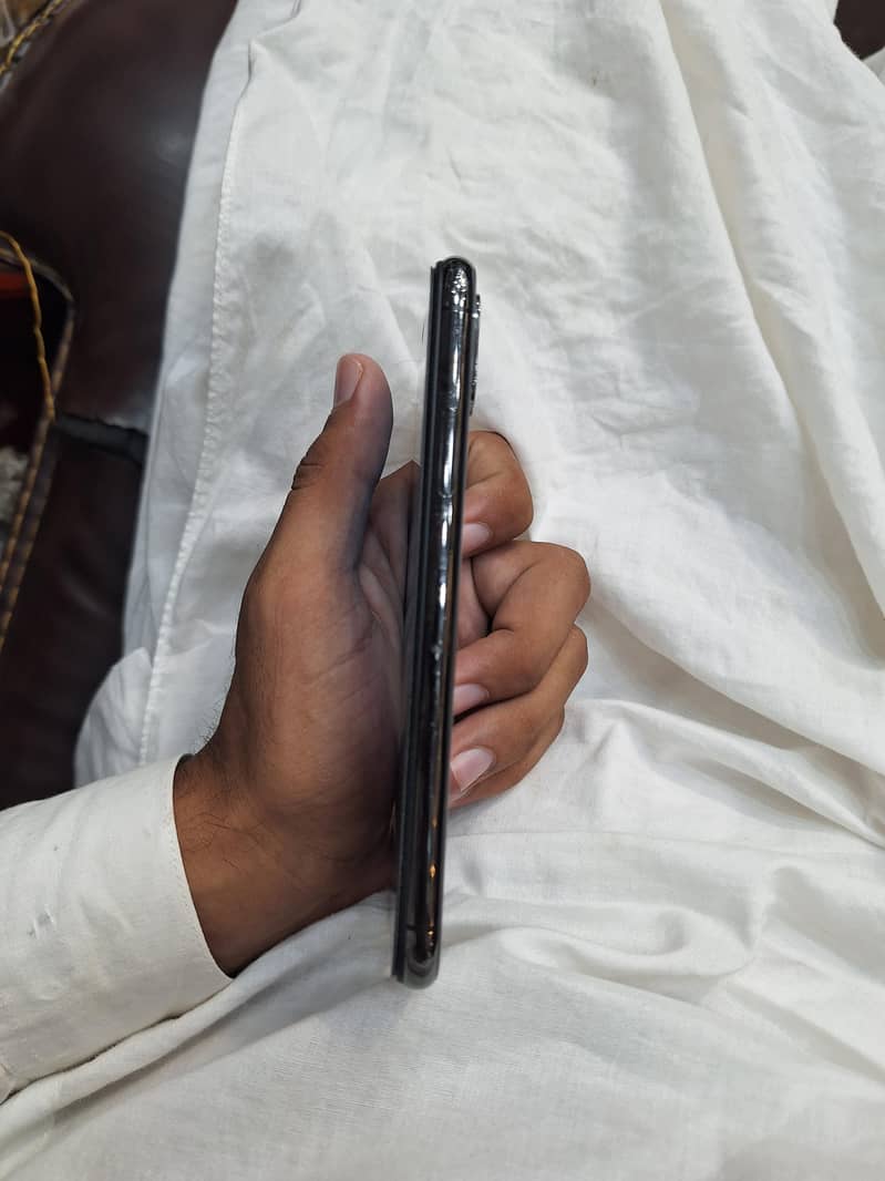 iPhone XS 1