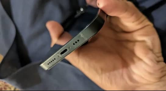 Apple iPhone 13 non pta 10by10water pack 128GB