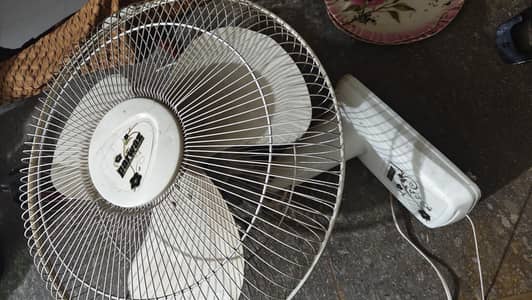 PARWAZ BRACKET FAN FOR SALE 03446373949