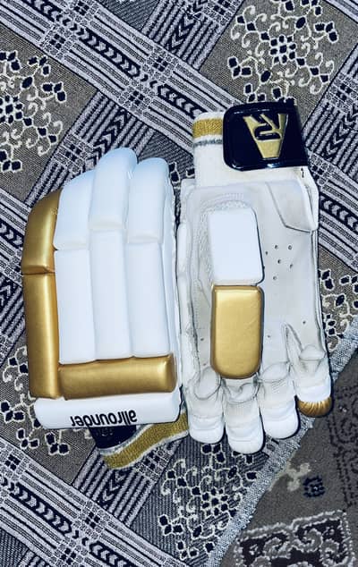 AllRounder Batting Gloves