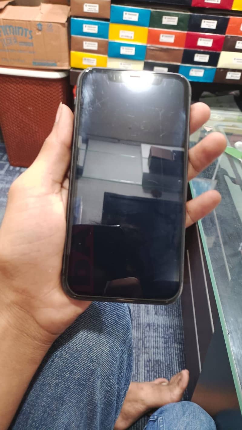 Apple iPhone 11 1