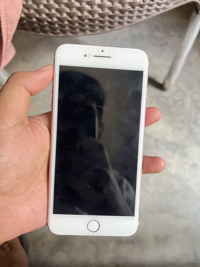 Apple iPhone 7 Plus 5