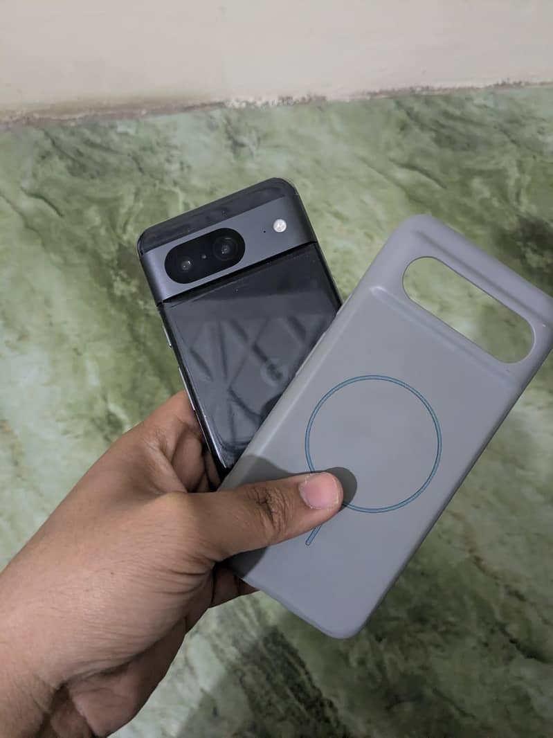 Google Pixel 8 0
