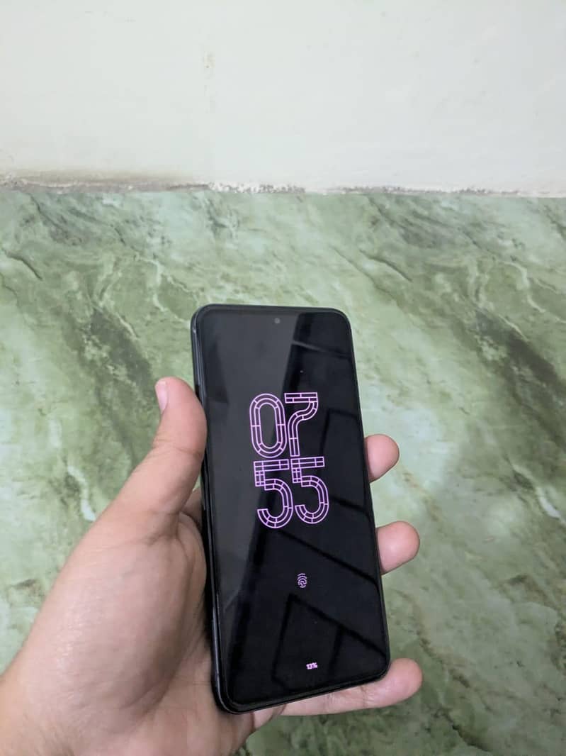 Google Pixel 8 2