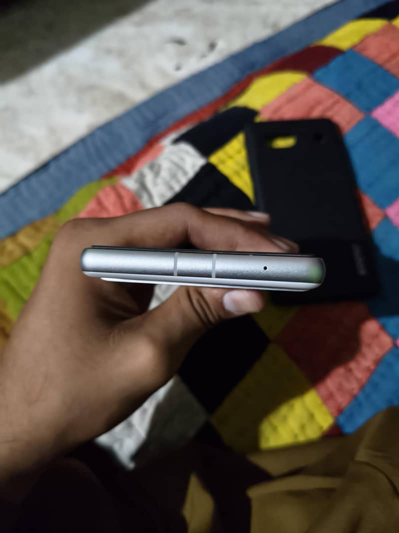 Google Pixel 7a 1