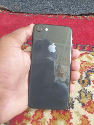 Apple iPhone 8