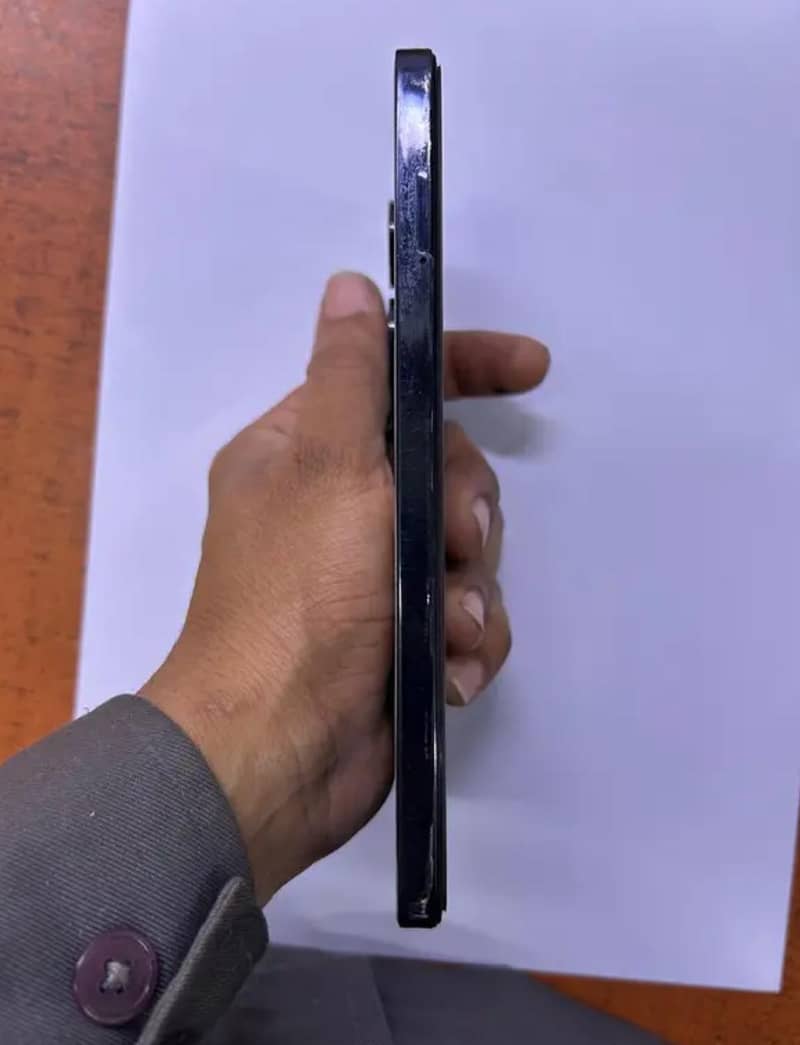 Tecno CAMON 20 Pro 1