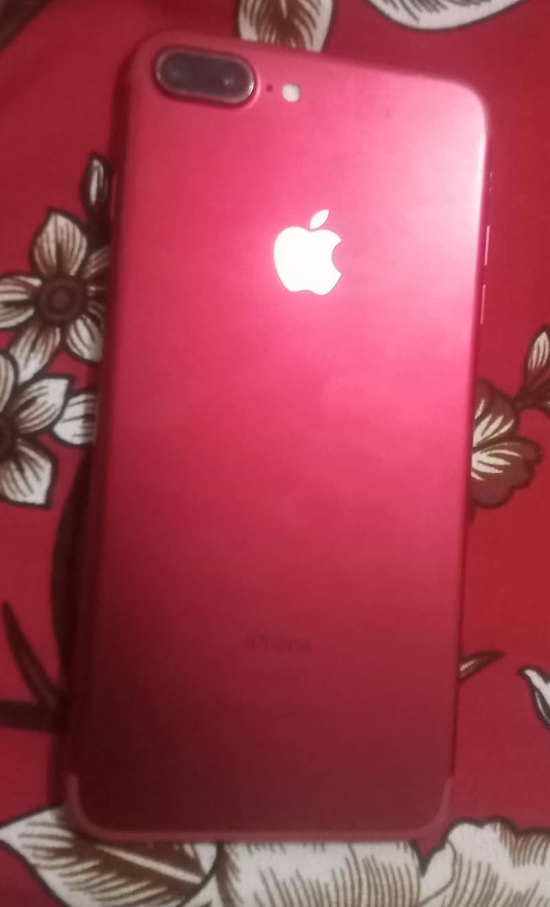 Apple iPhone 7 Plus 1