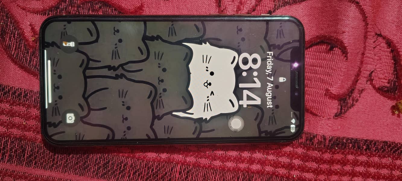 Apple iPhone XS 4