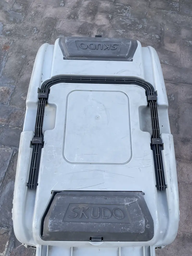  SKUDO Imported Jet Box / Pet Cargo Carrier — For Sale — photo 4