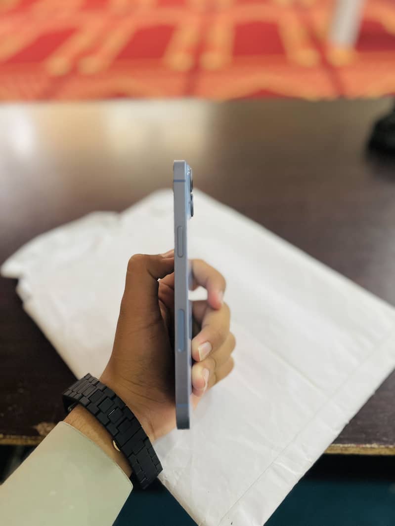 Apple iPhone 14 plus 9