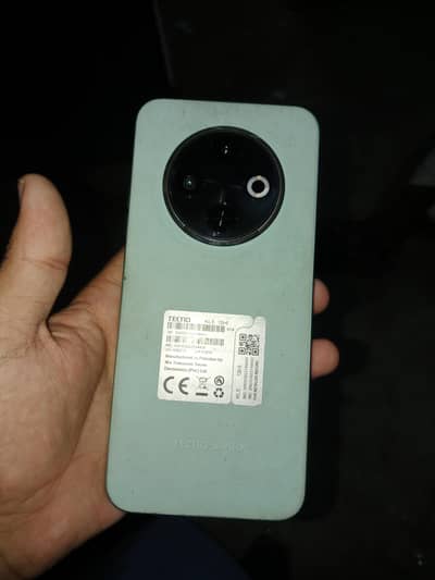 Tecno CAMON 30