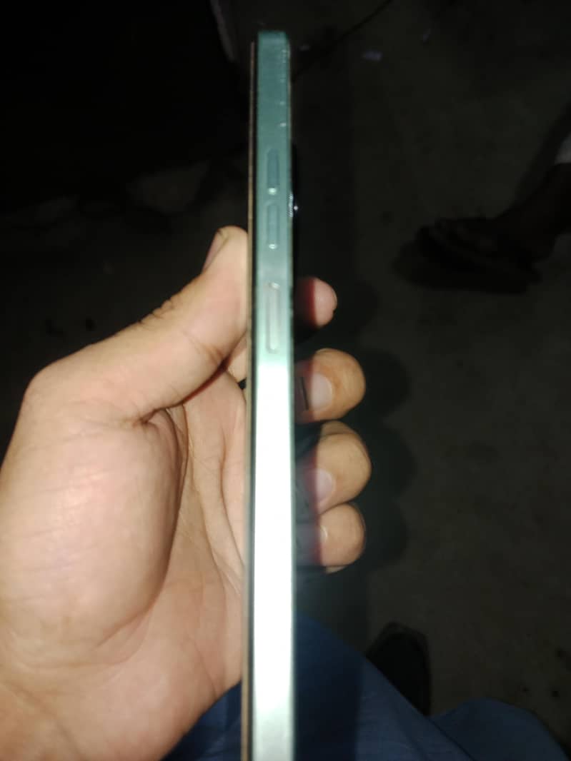 Tecno CAMON 30 1