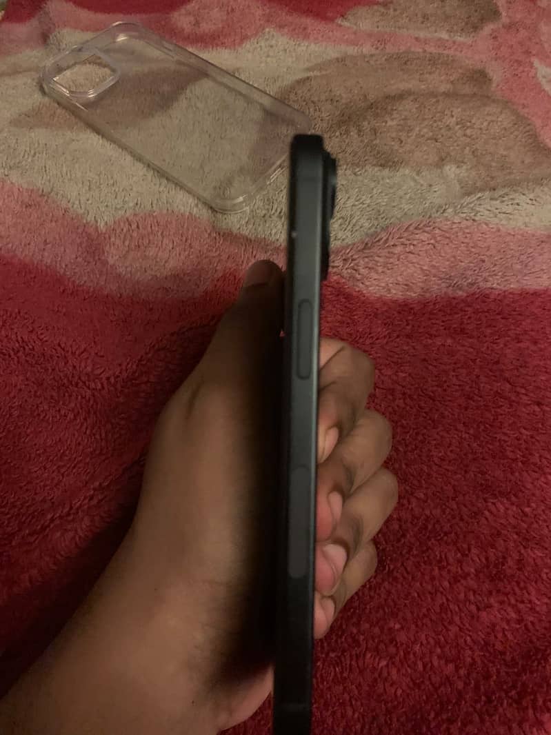 Apple iPhone 15 1