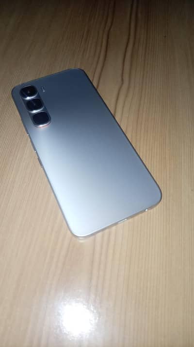 Infinix Hot 60 Pro