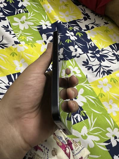 Apple iPhone 15 Pro Max factory unlocked
