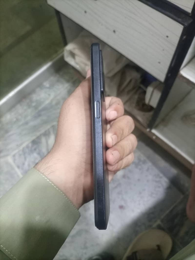 OPPO A57 4