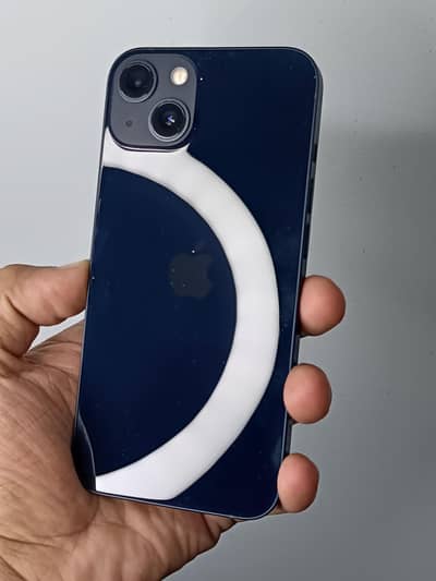 Apple iPhone 13