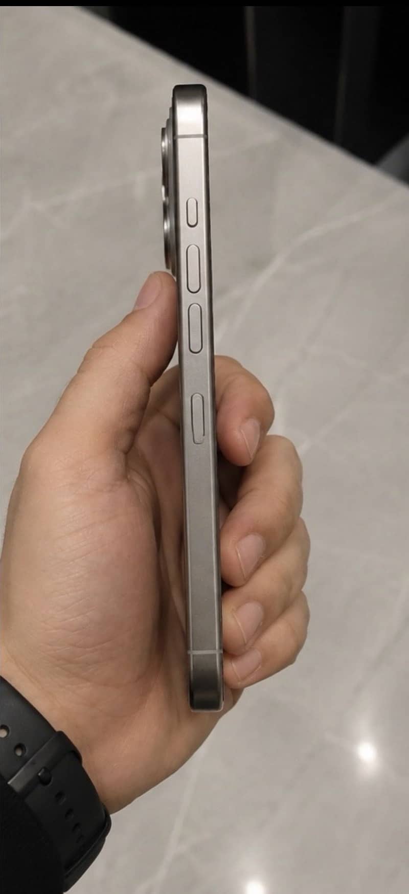 Apple iPhone 15 Pro Max 1
