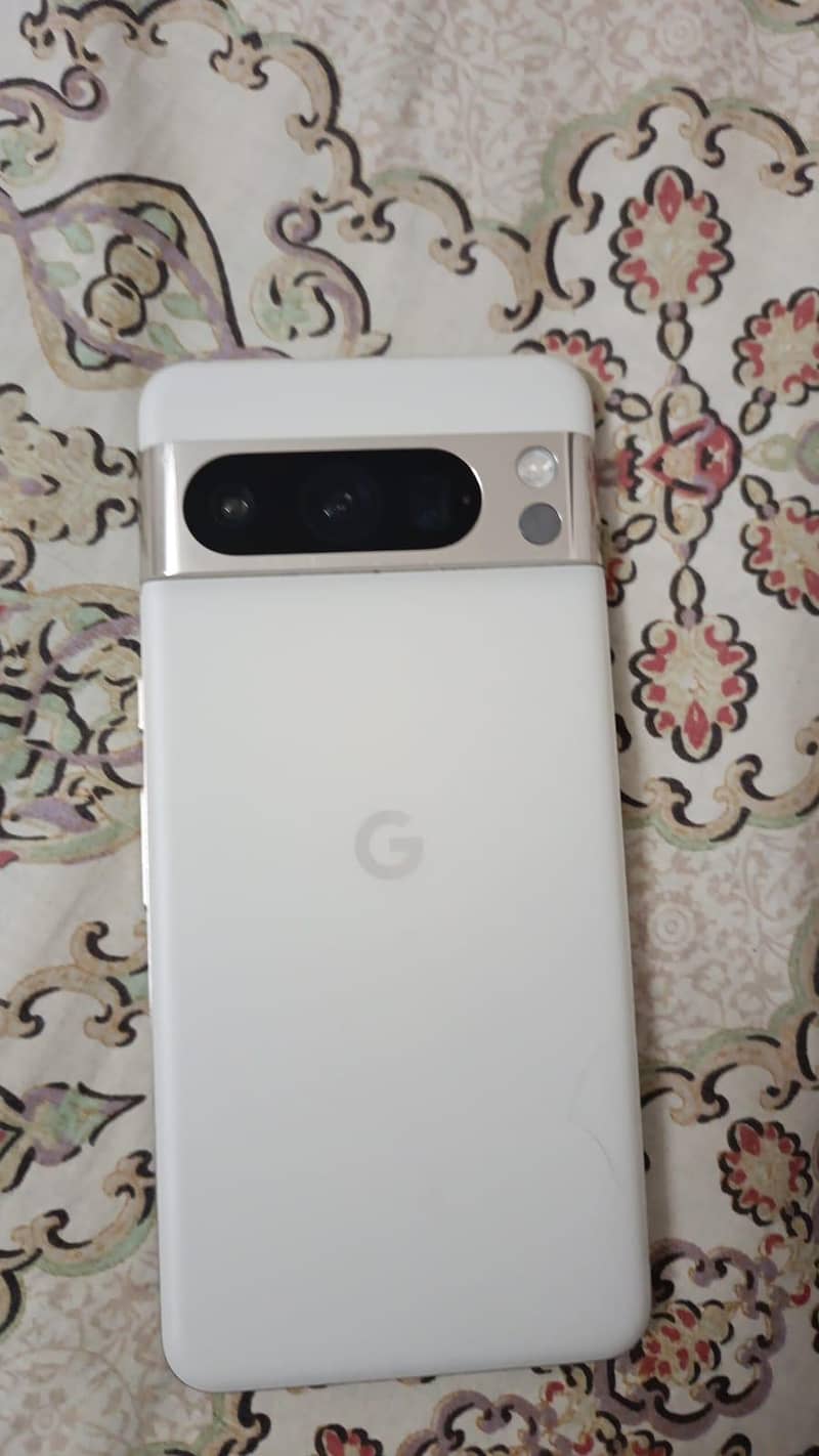 Google Pixel 8 Pro 1