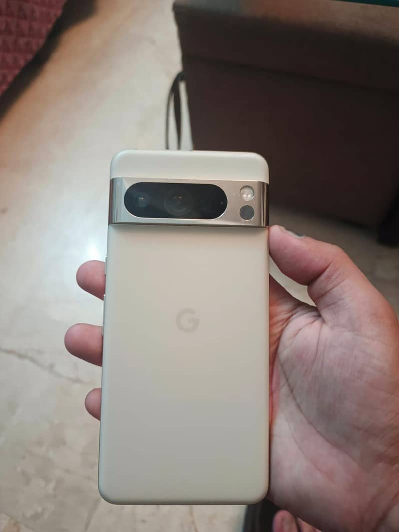 Google Pixel 8 Pro 4