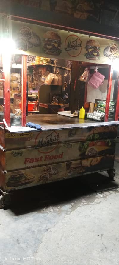 fast food makeing counter