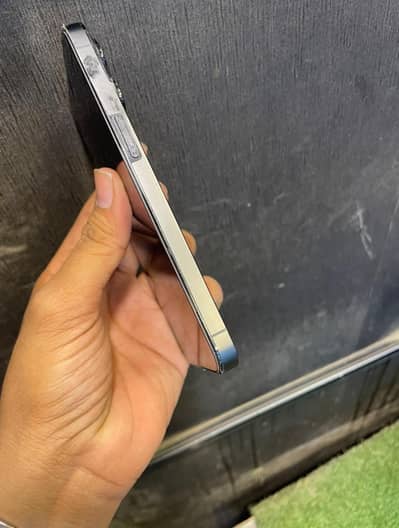 Apple iPhone 13 Pro
