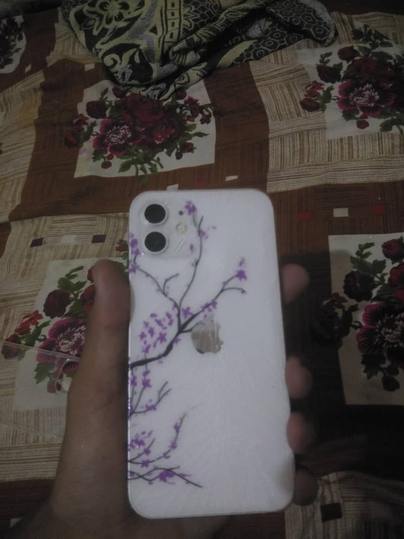 Apple iPhone 12 2