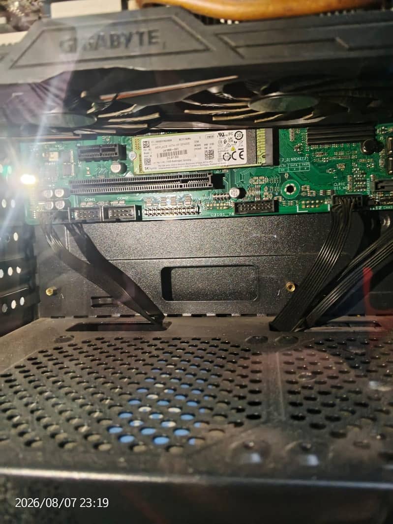 Gaming System & LCD 10