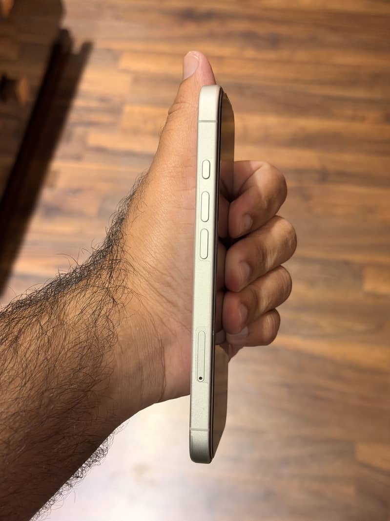Apple iPhone 17 PTA Approved 2