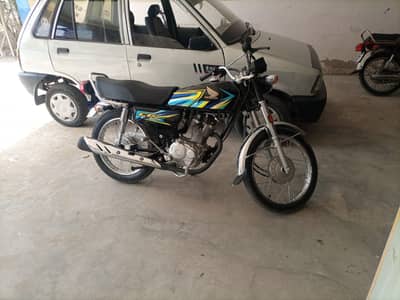 125 2025/26 10/10 brand new