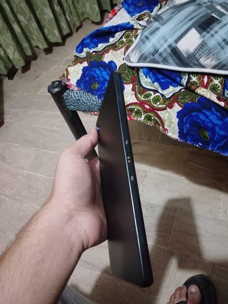 tablet 4/64. snapdragon processor 0