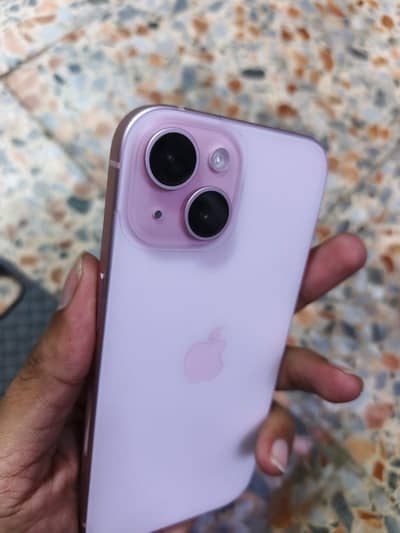 Apple iPhone 15