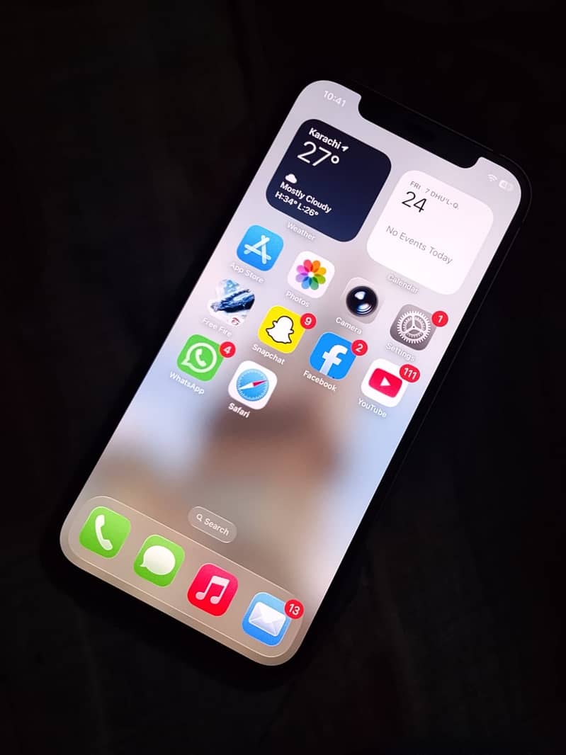 Apple iPhone 12 2
