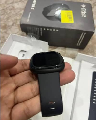 Fitbit Versa 3