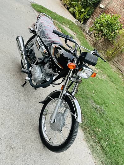 HONDA CG125 (SELF START)