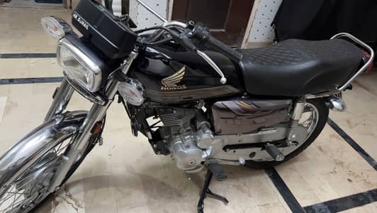 CG 125 Special Edition Self Start All ok no foult number lga hwa he